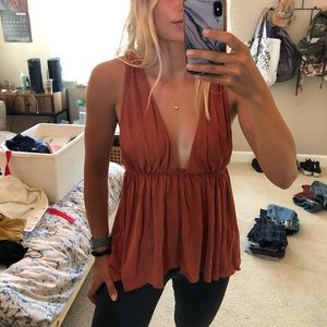 UO Low v tank top